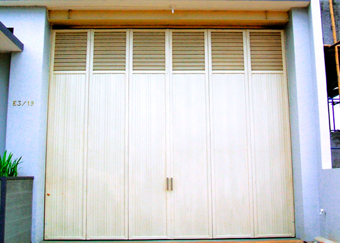Industrial Sliding Door